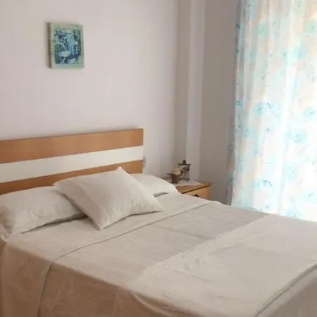 Meni's Family Holiday home Sarande