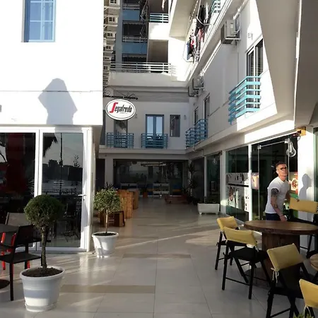 Meni's Family Tatil Evi *